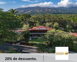 Hotel Hacienda Guachipelin